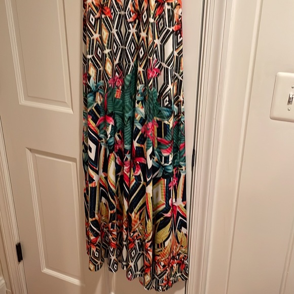 NWT Floral/tropical halter maxi dress. - Picture 5 of 7